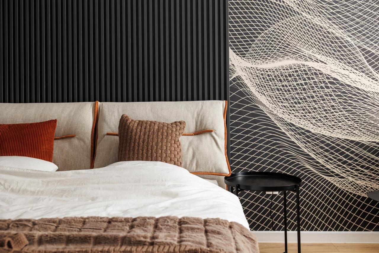 Mandala Designer Apartments With Free Private Parking, Near Mall Coresi Брашов Екстер'єр фото