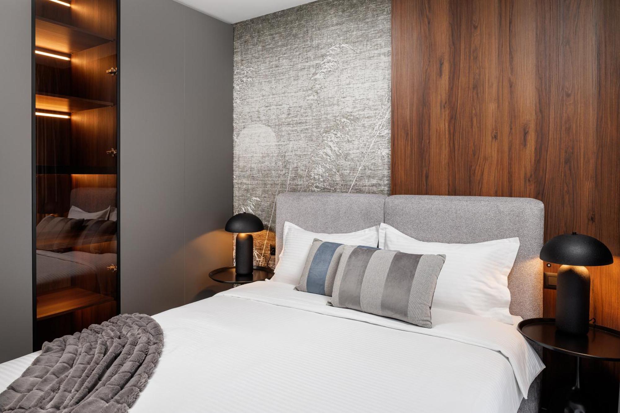 Mandala Designer Apartments With Free Private Parking, Near Mall Coresi Брашов Екстер'єр фото