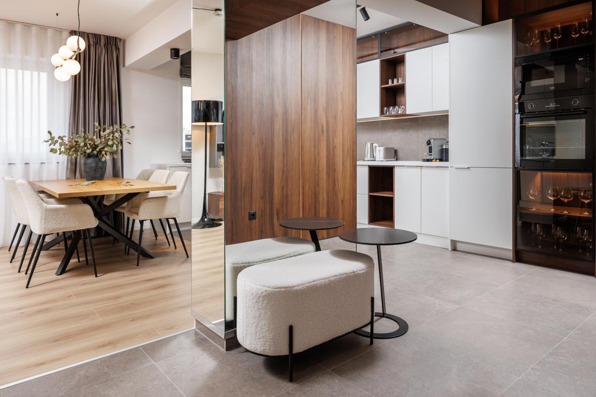 Mandala Designer Apartments With Free Private Parking, Near Mall Coresi Брашов Екстер'єр фото